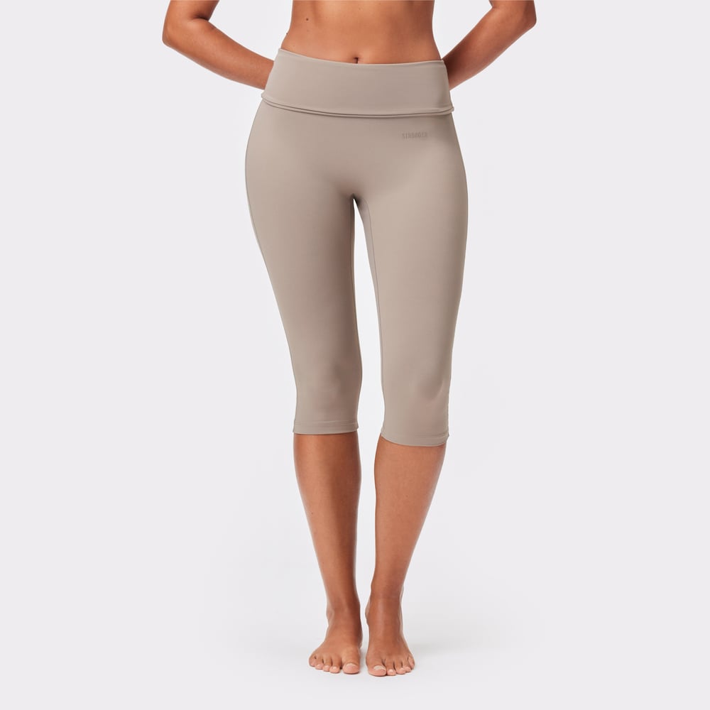 Soft Fold Over Capri Legging