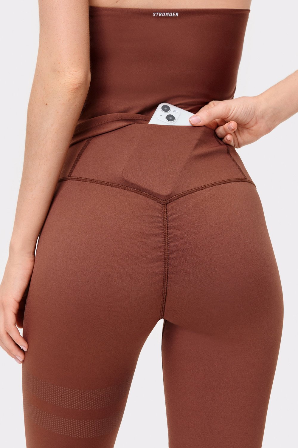 Signature Contouring Legging