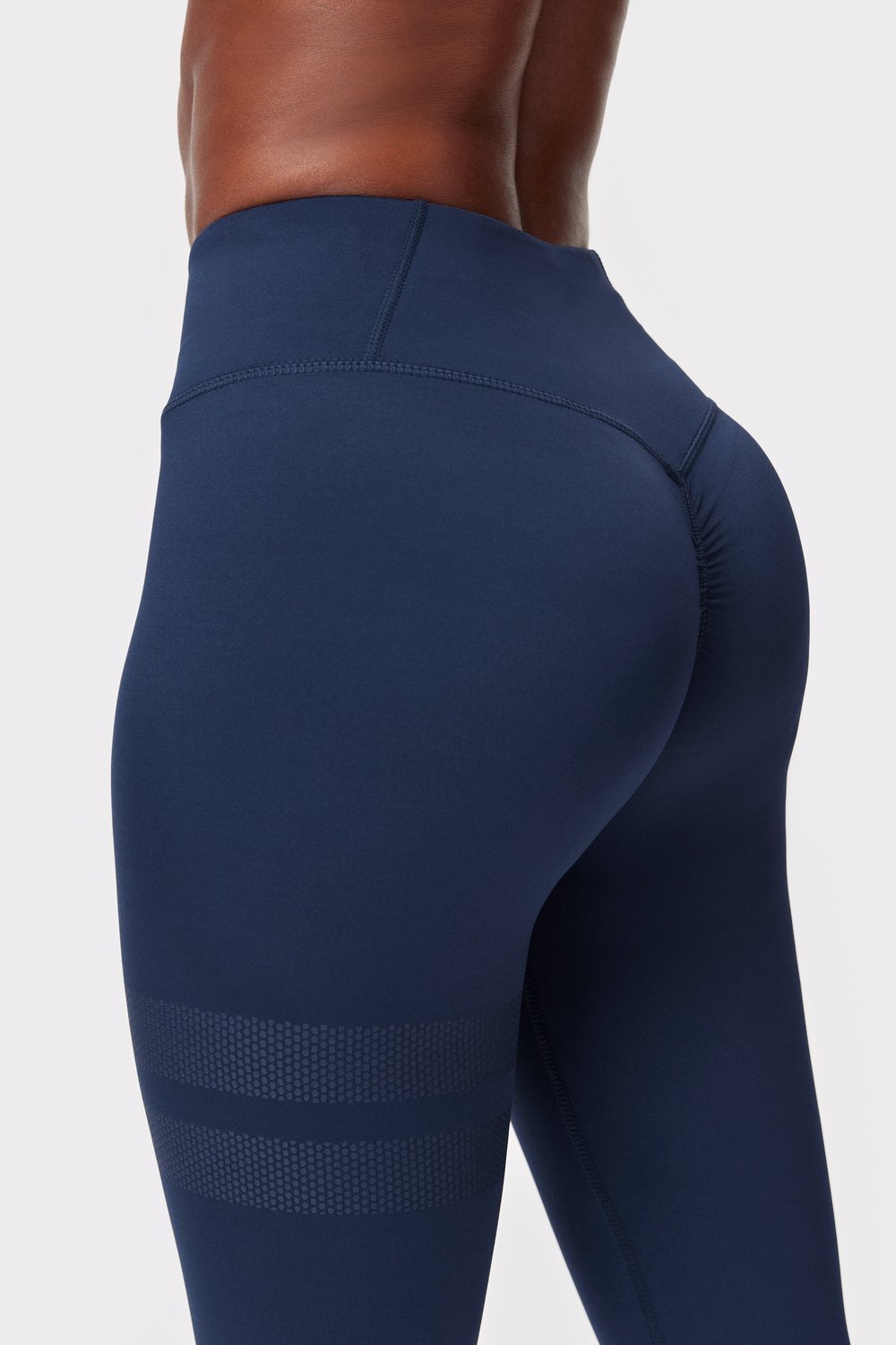 Signature Contouring Legging