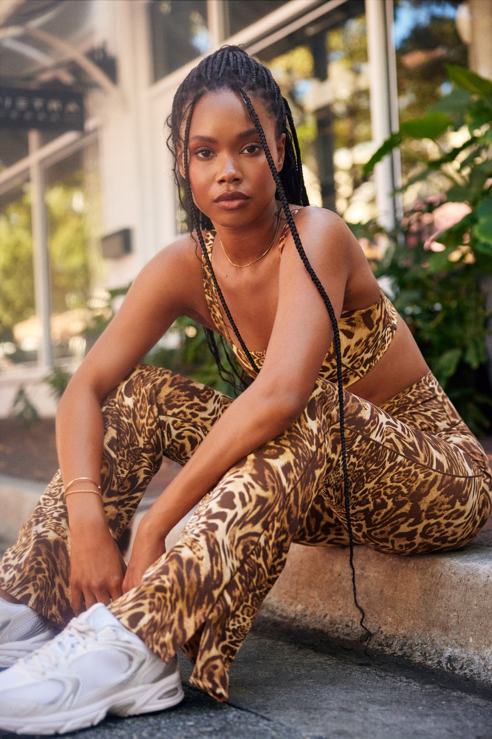 Sleek Flared Leggings