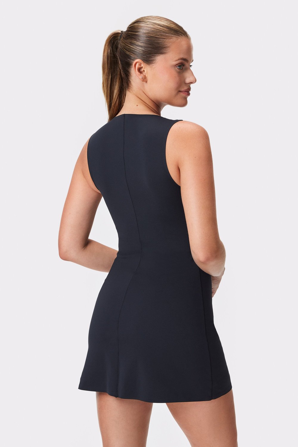 Robe Sleek Mini Court