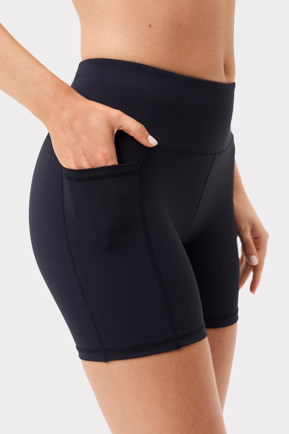 Signature Pocket Contouring Shorts