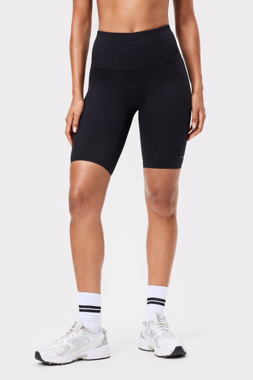 Signature Running Pocket Bike Shorts