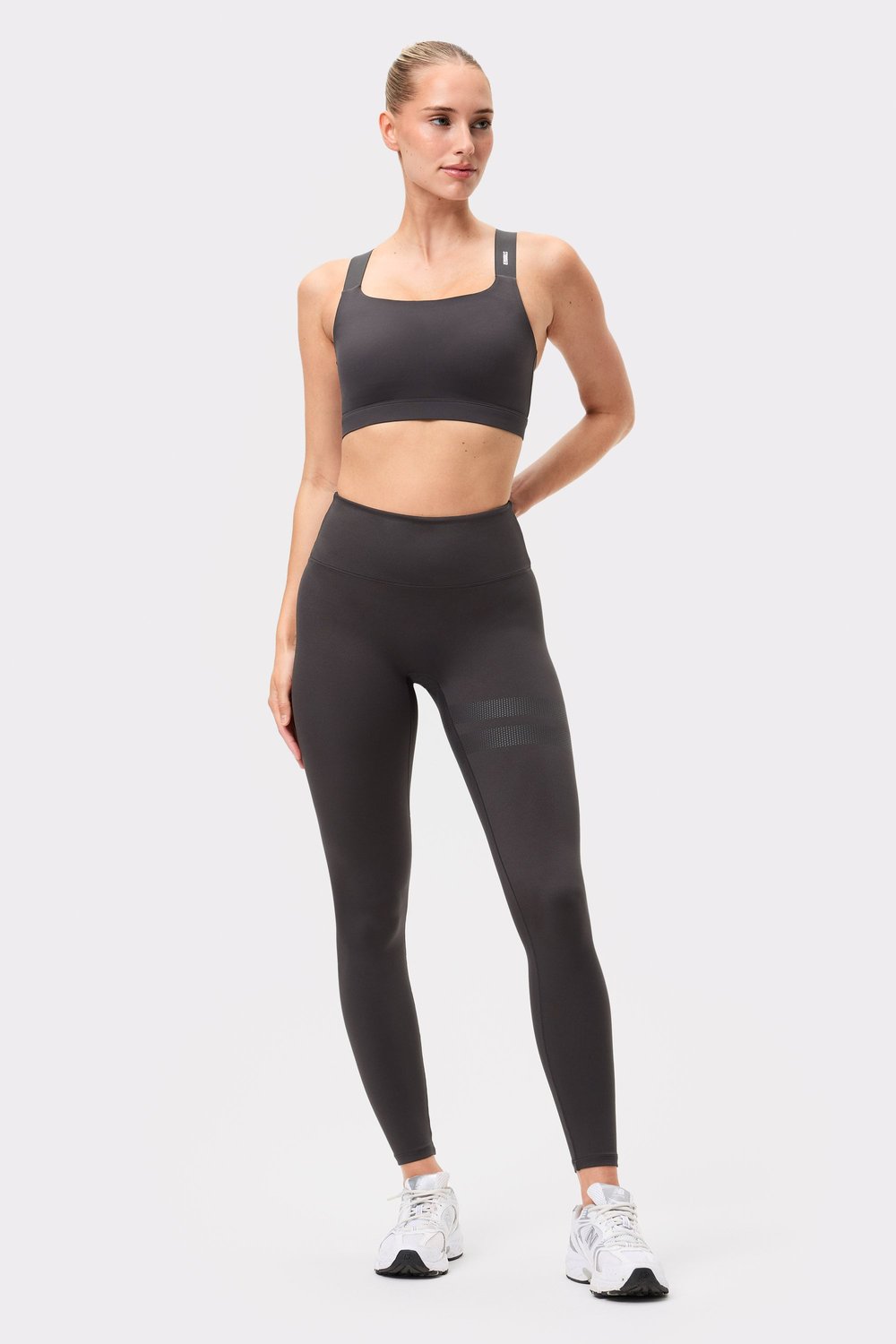 The Signature One Leggings