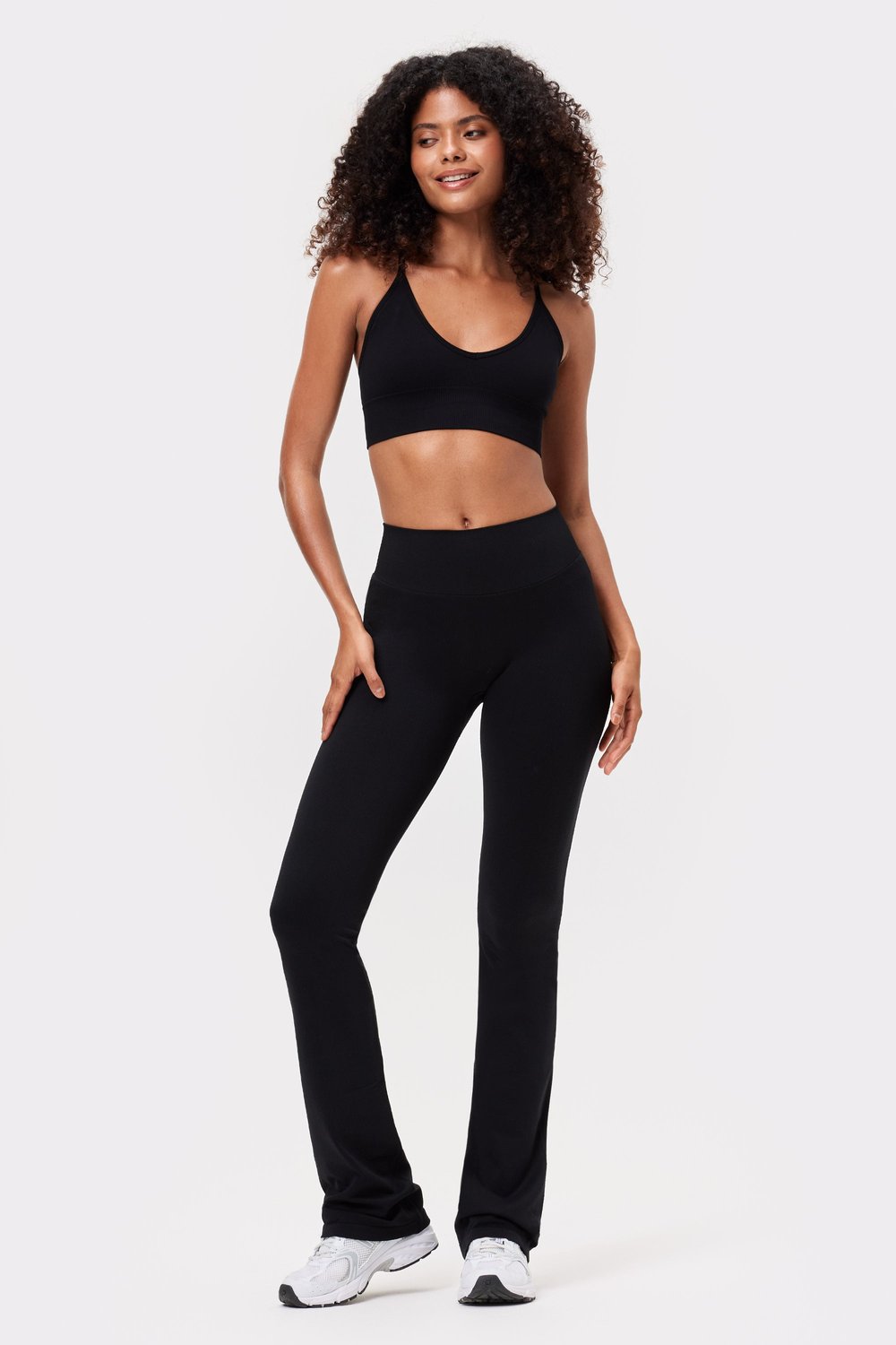 Seamless Contour Ribbed Bootcut Leggings