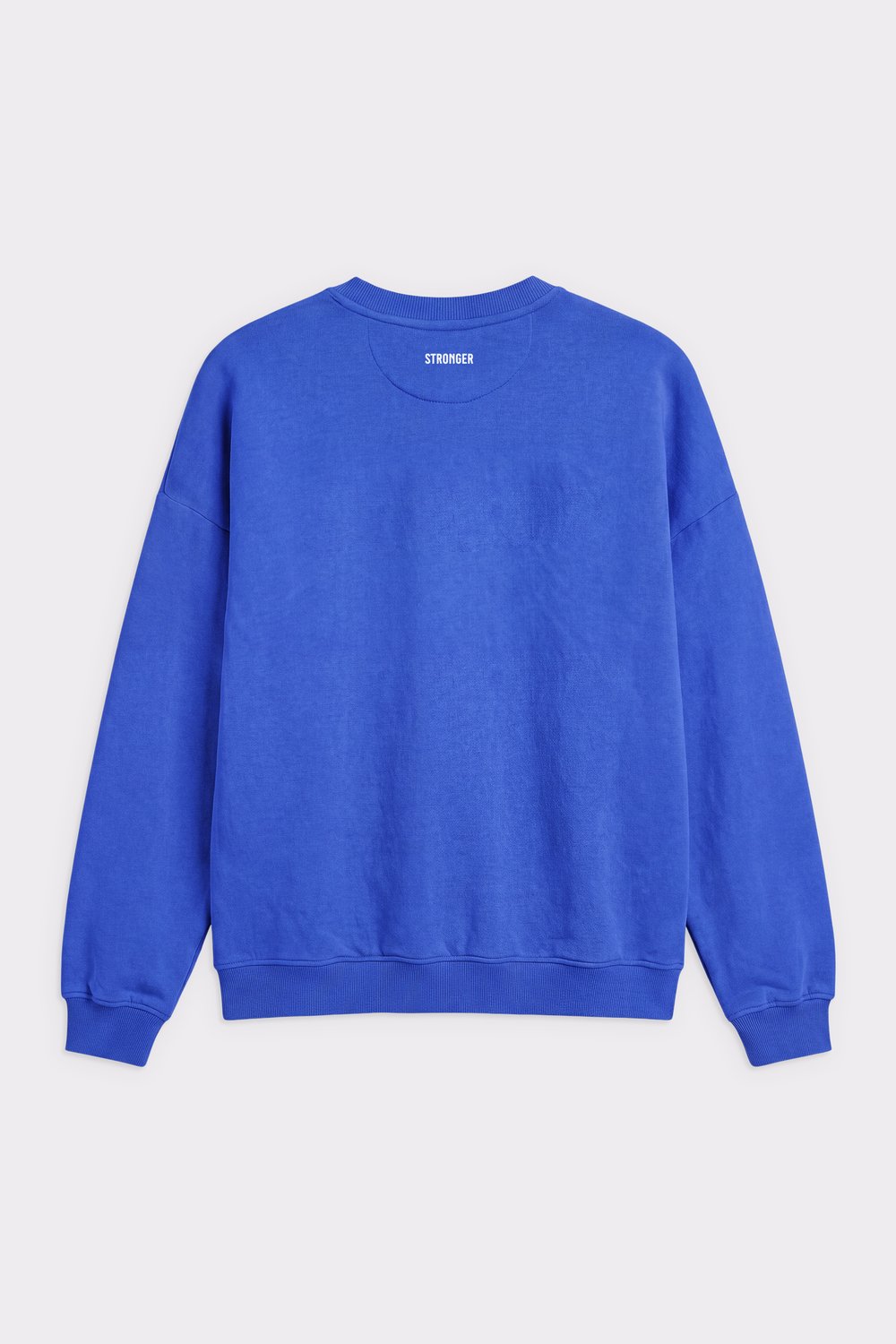 Rückansicht des blauen Comfy Sweatshirt von Stronger mit Oversized-Passform, langen Ärmeln und Rippdetails.