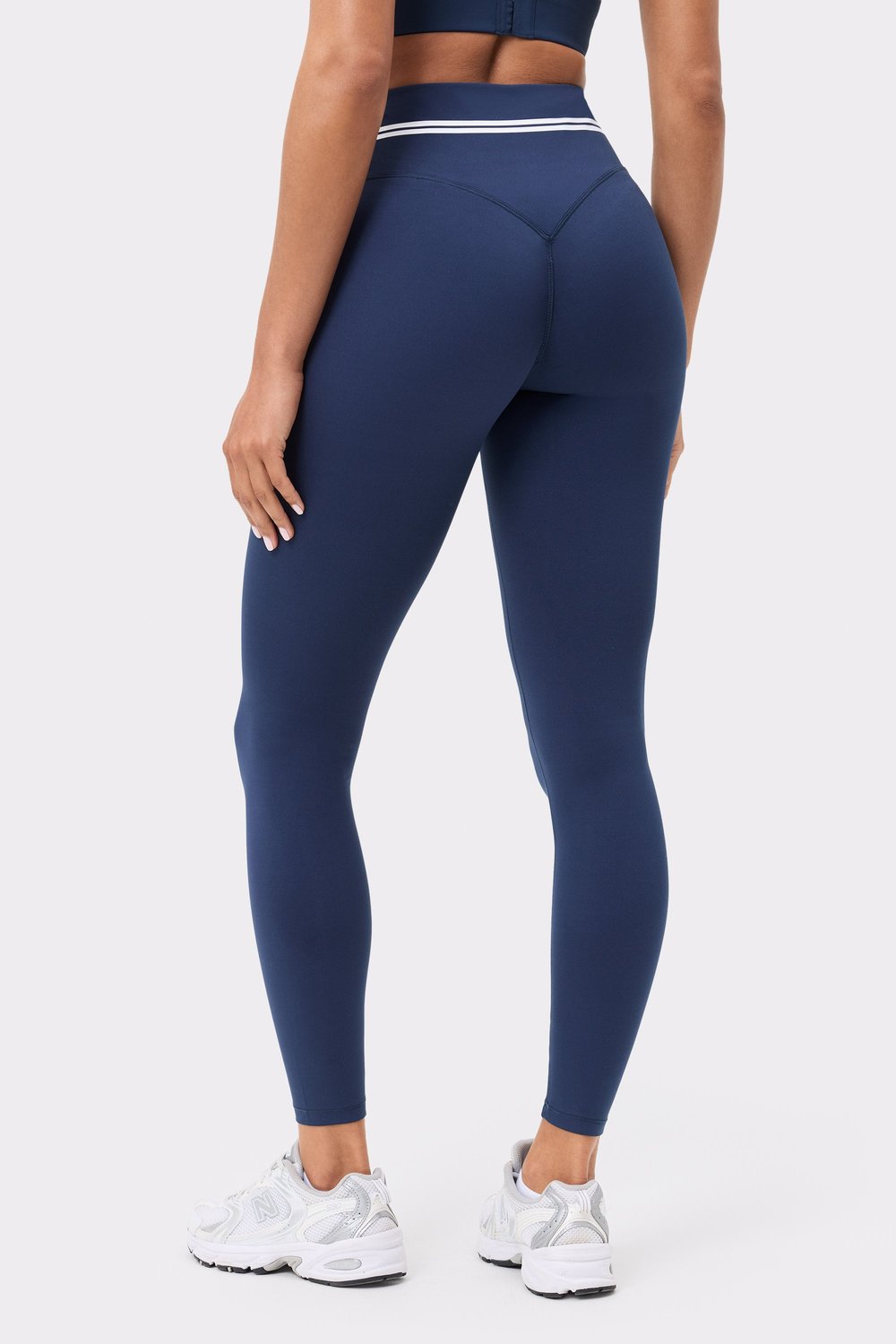 Signature Logo Contour Legging