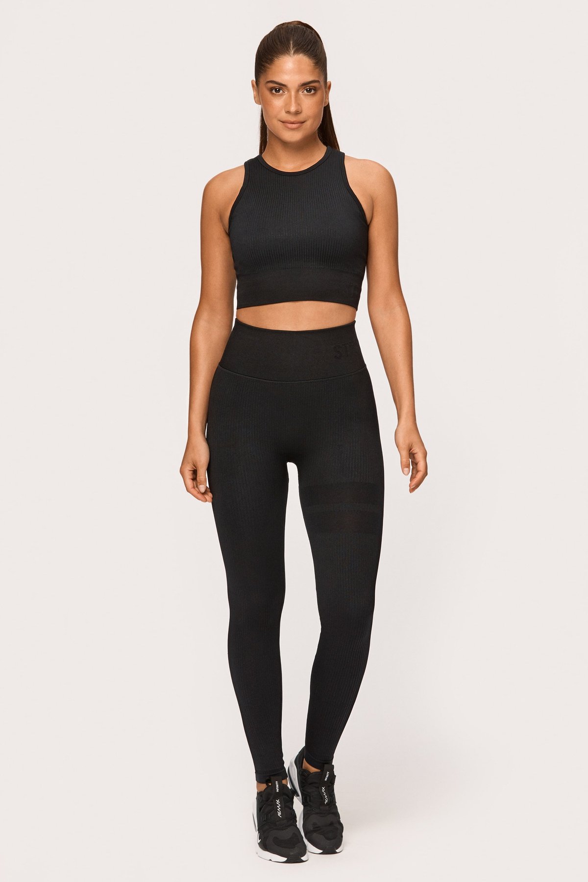 Rib Seamless Crop Top Black