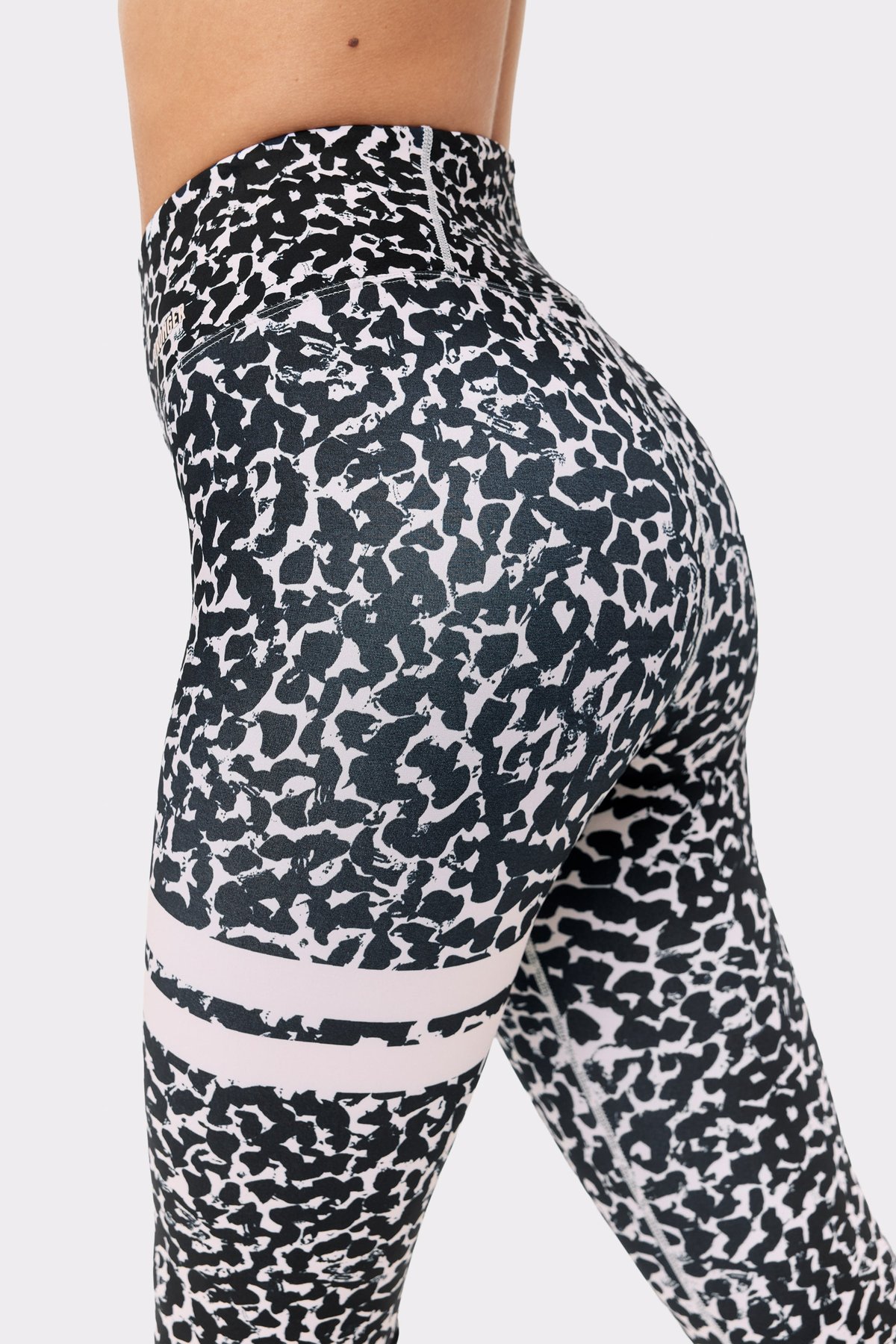 Explore Printed Leggings