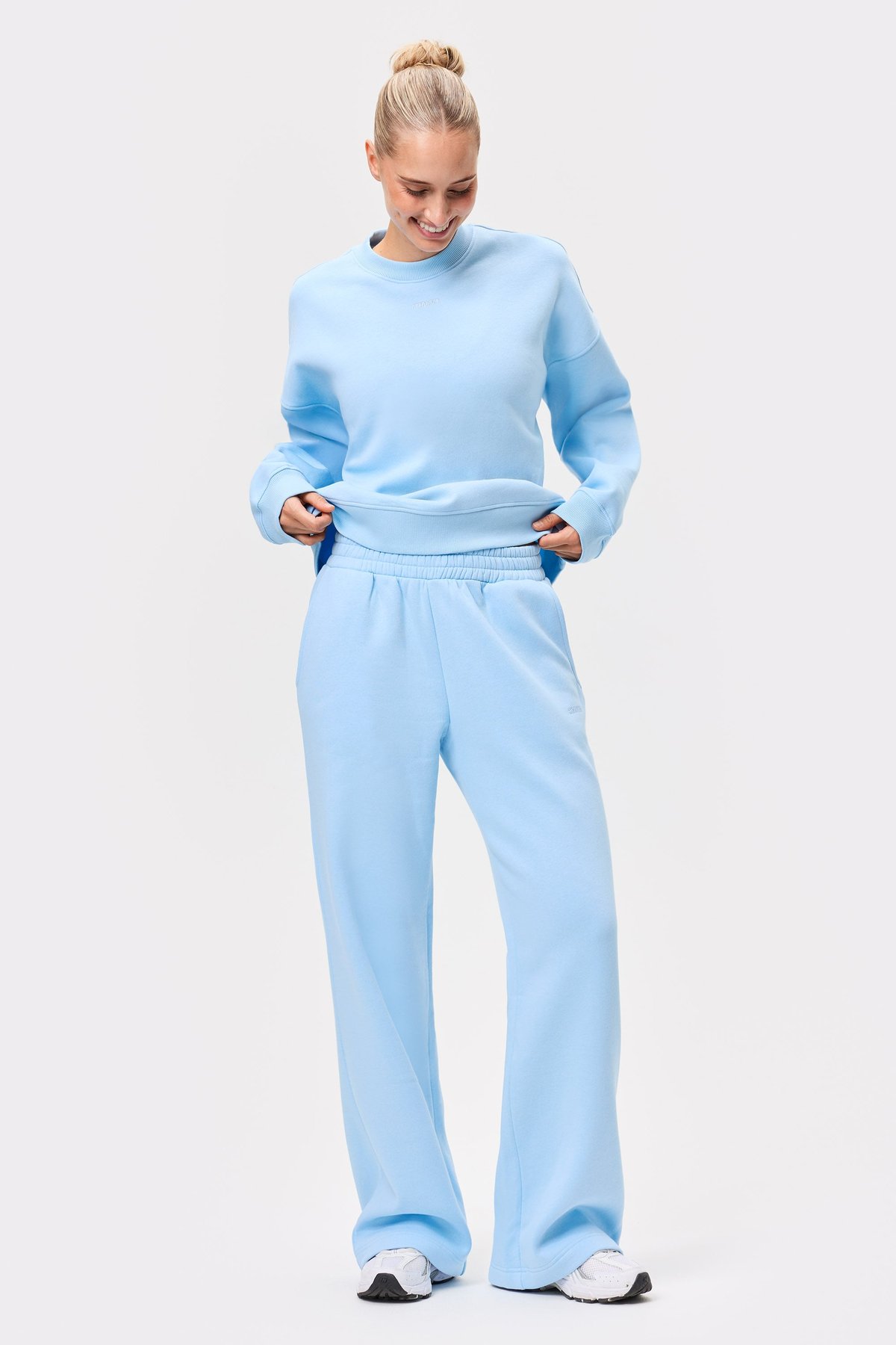 Relaxed Wide Sweatpants