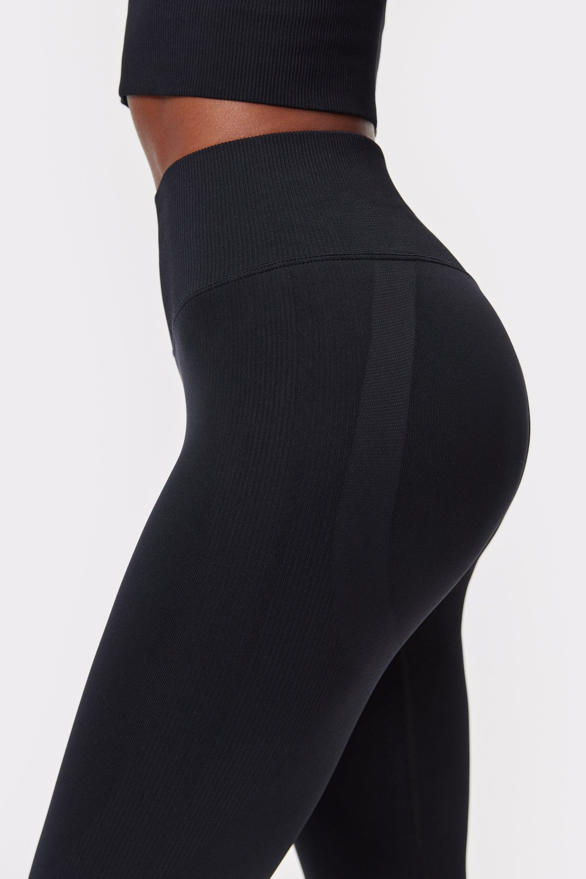 Seamless Contour Leggings
