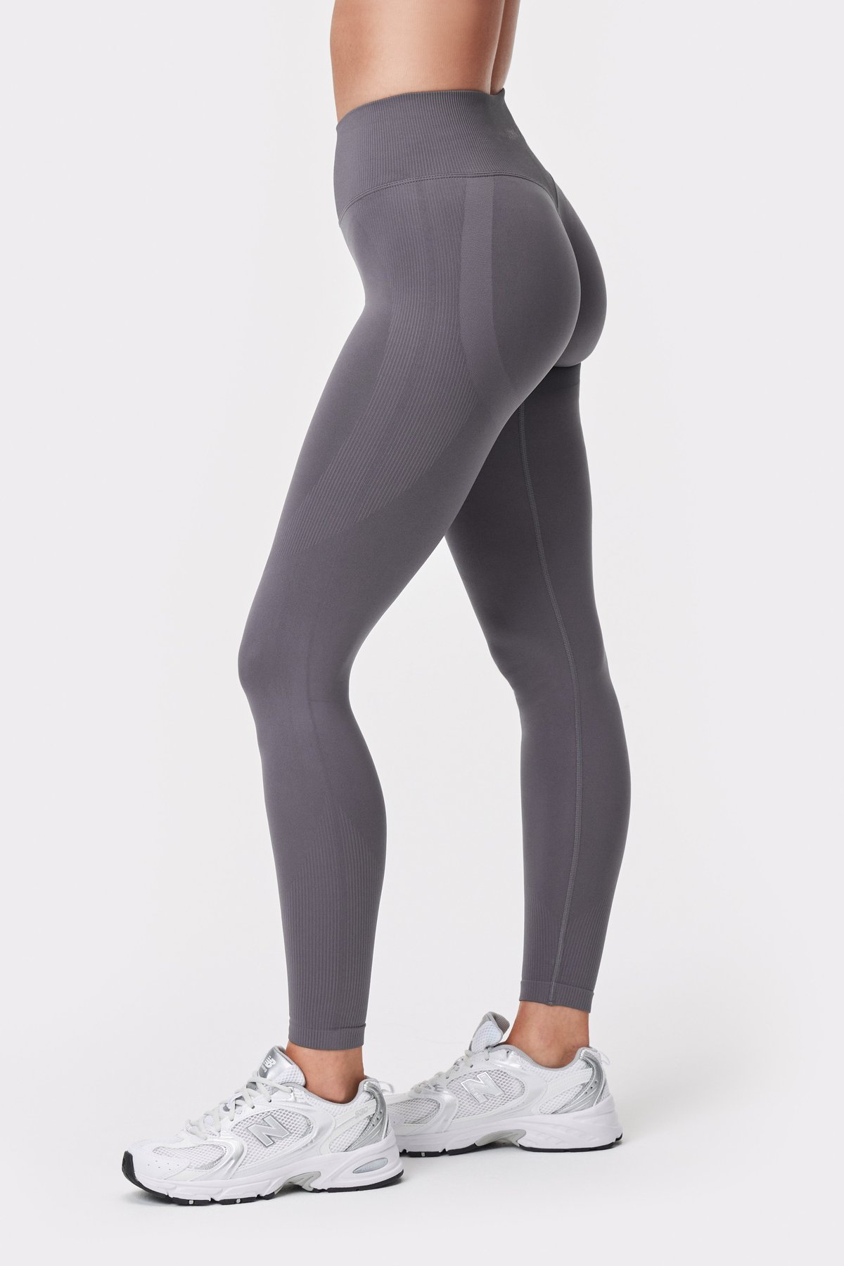 Seamless Contour Leggings