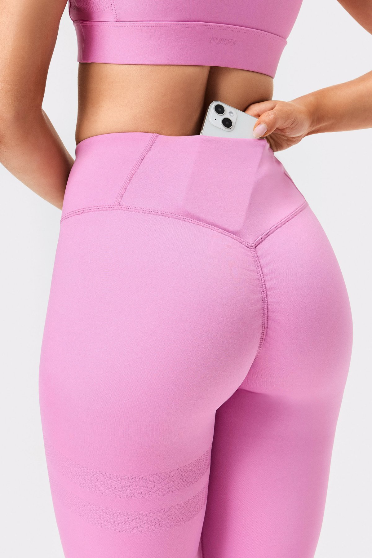 Signature Contouring Legging