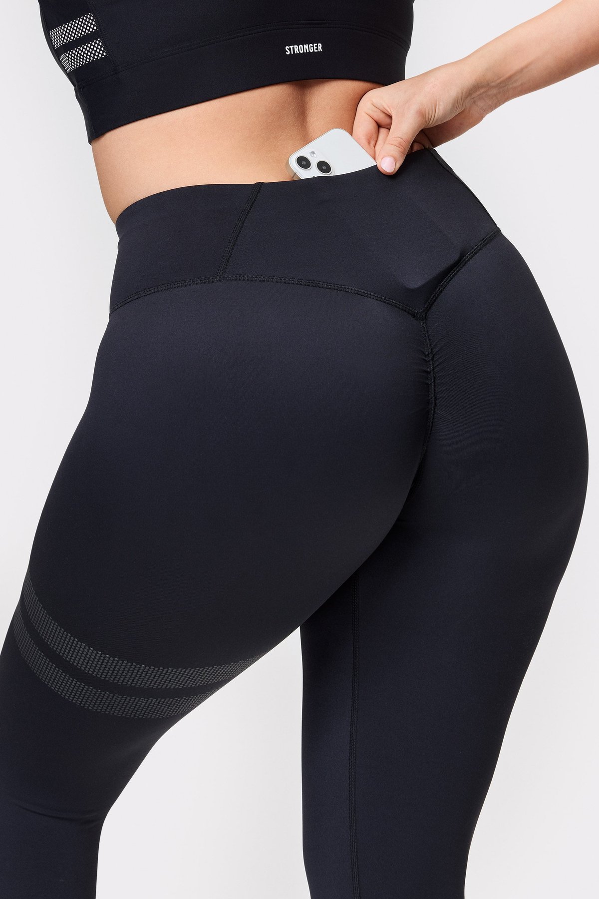 Signature Contouring Legging