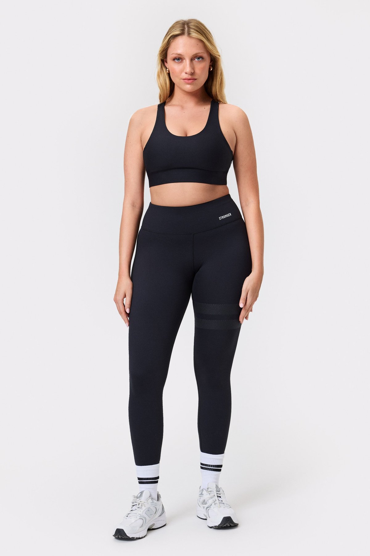 Signature Contouring Legging