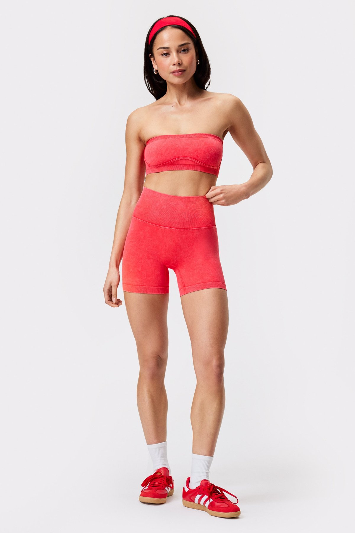 Contouring Seamless Bandeau