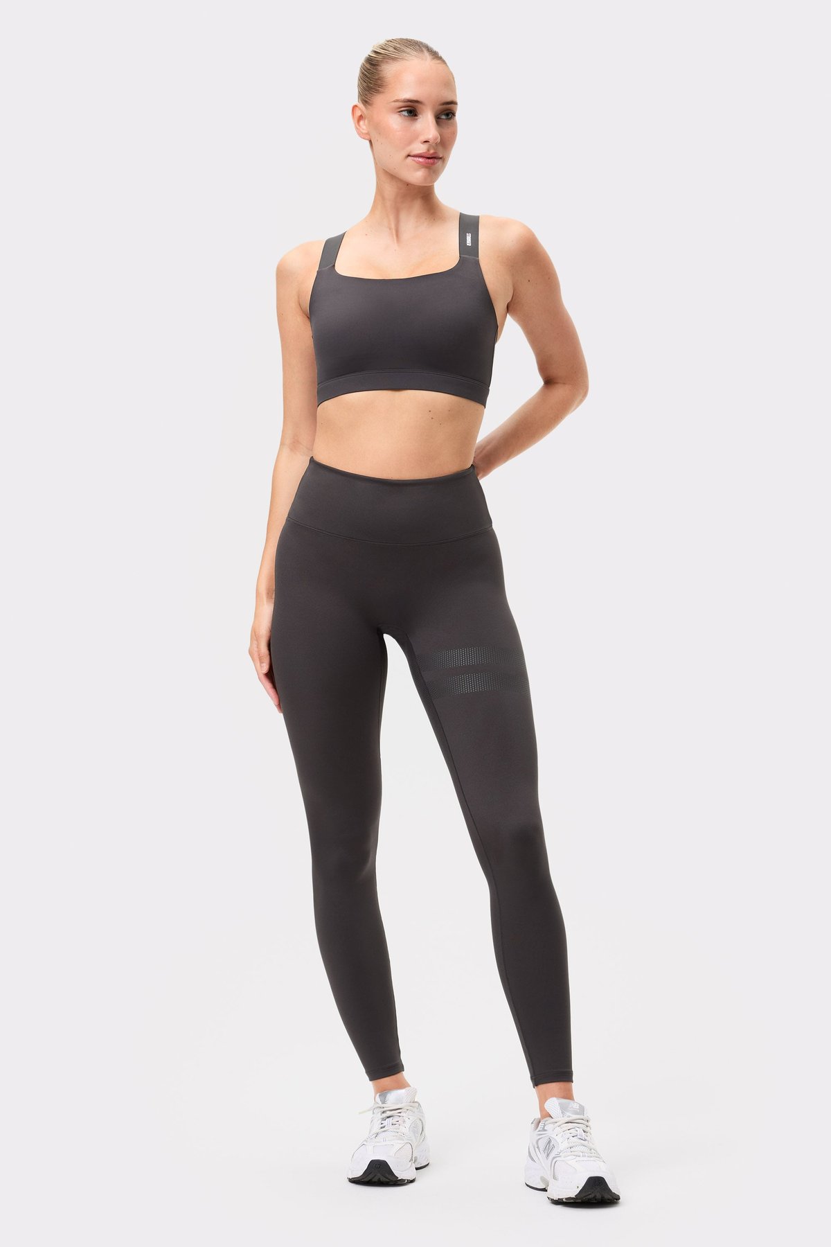 The Signature One Leggings