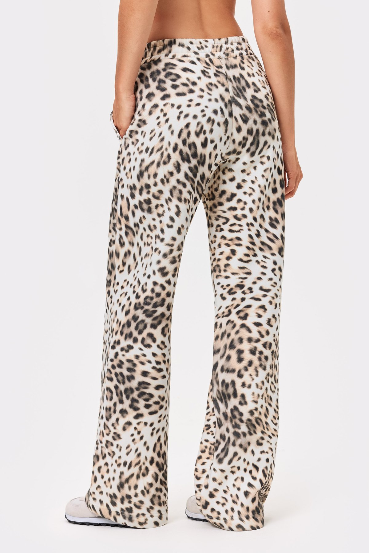 Relaxed Wide Printed Sweatpants