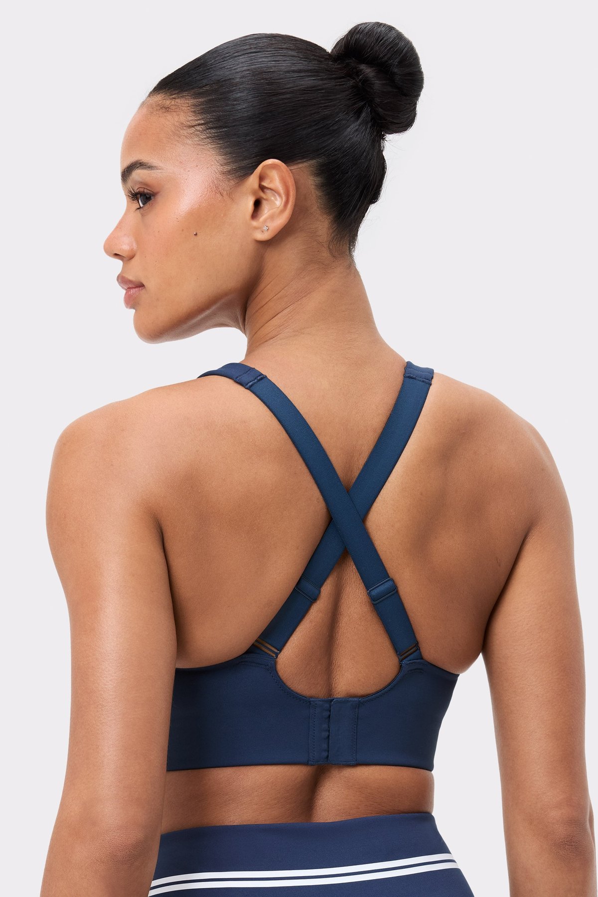 Signature Shape Sports Bra