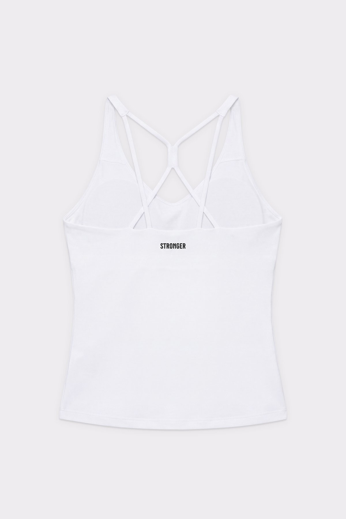 Rückansicht des weißen Signature Strappy Tank von Stronger mit figuurbetonter, verkürzter Passform und filigranen Trägern.