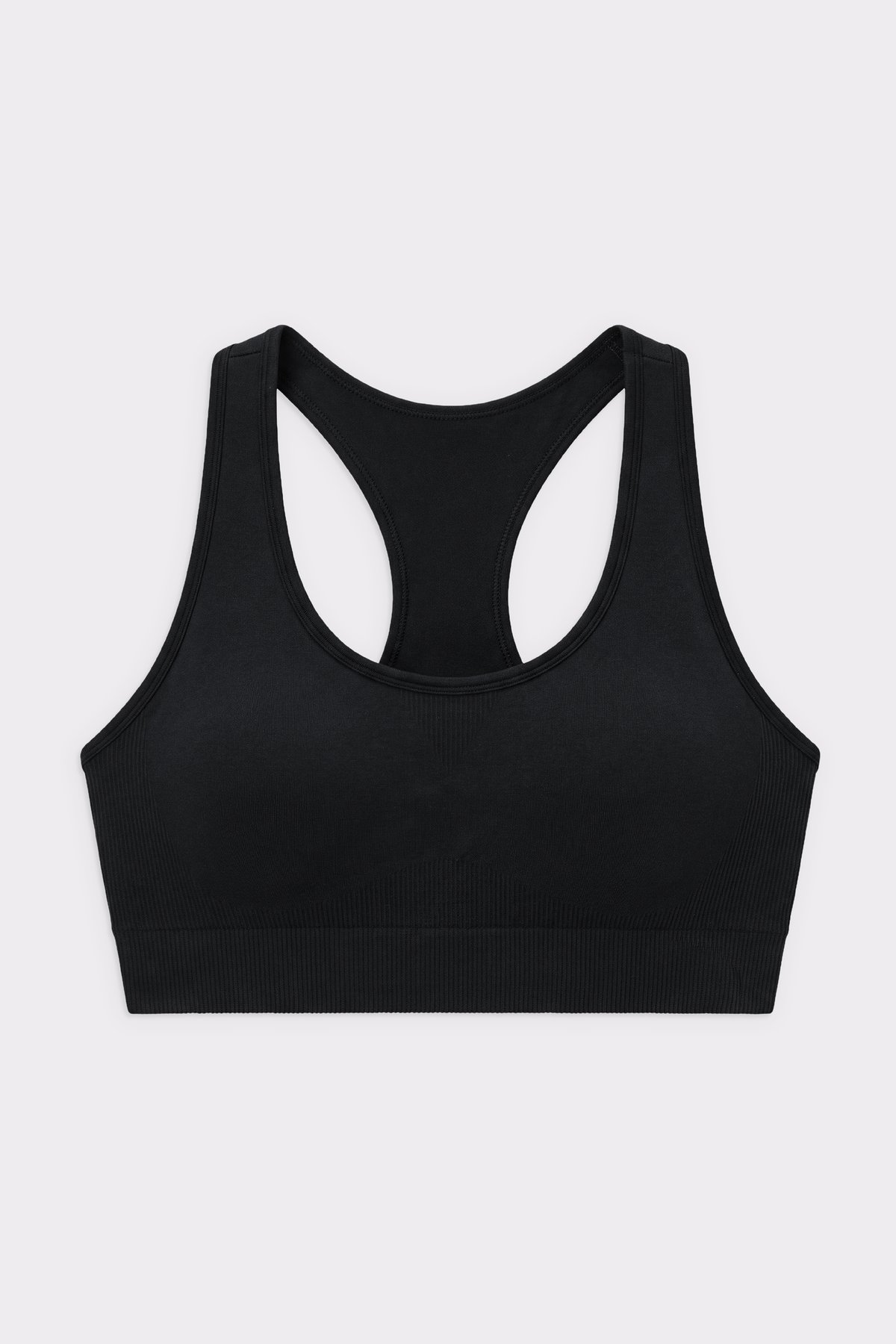 Schwarzer Seamless Contour Sports Bra von Stronger mit leichtem Halt und überkreuztem Rücken.