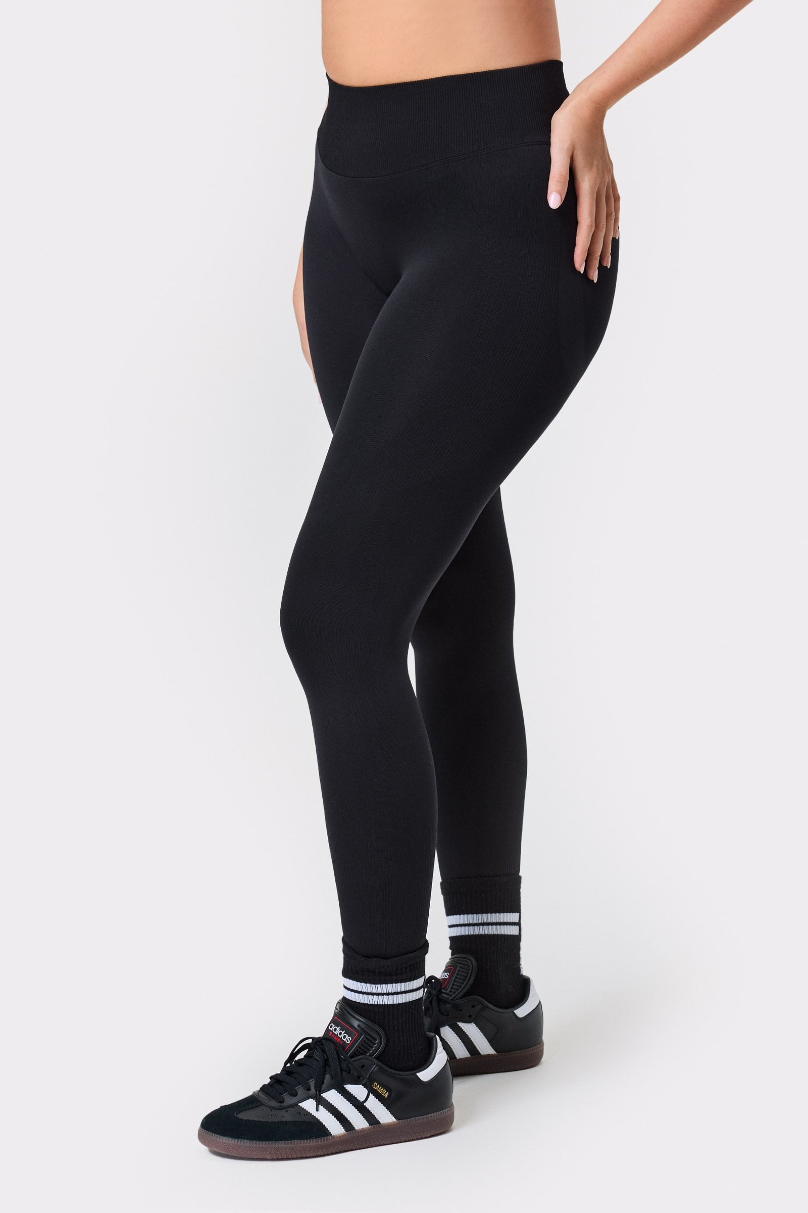 Seamless Contour Leggings