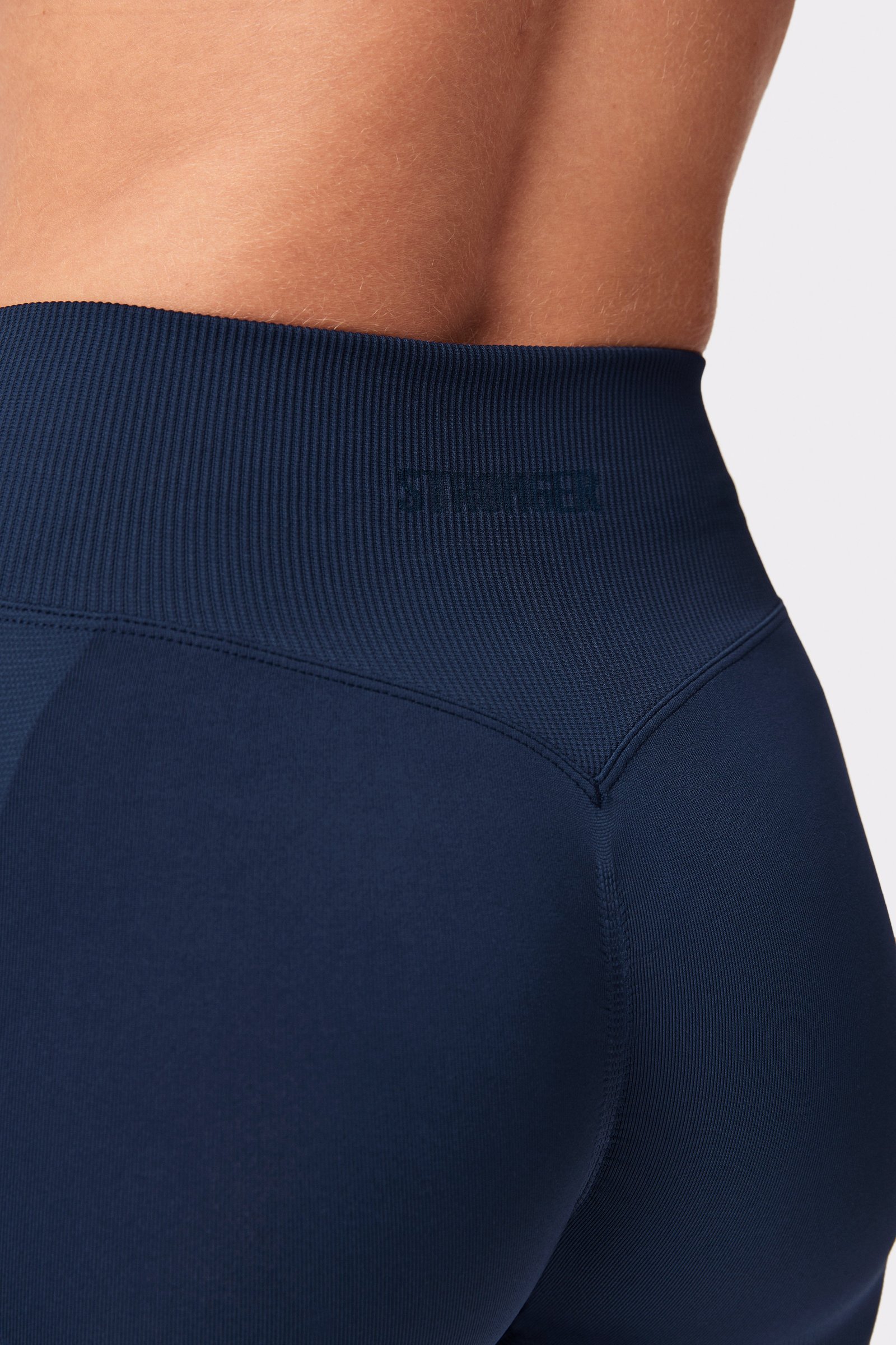 Seamless Contour Leggings