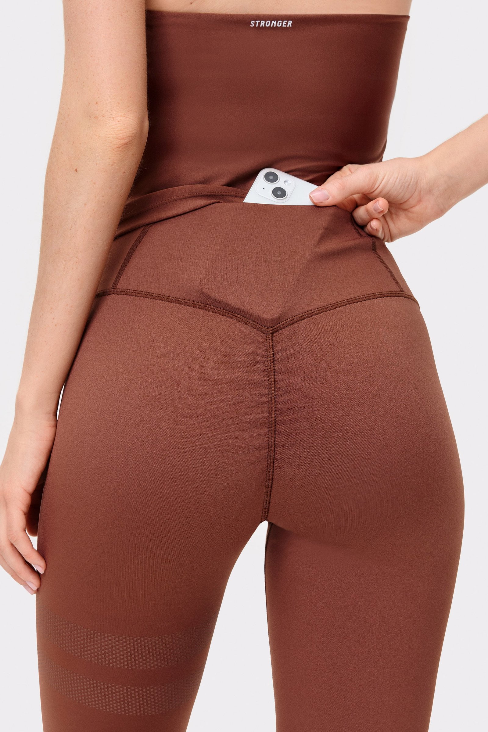 Signature Contouring Legging