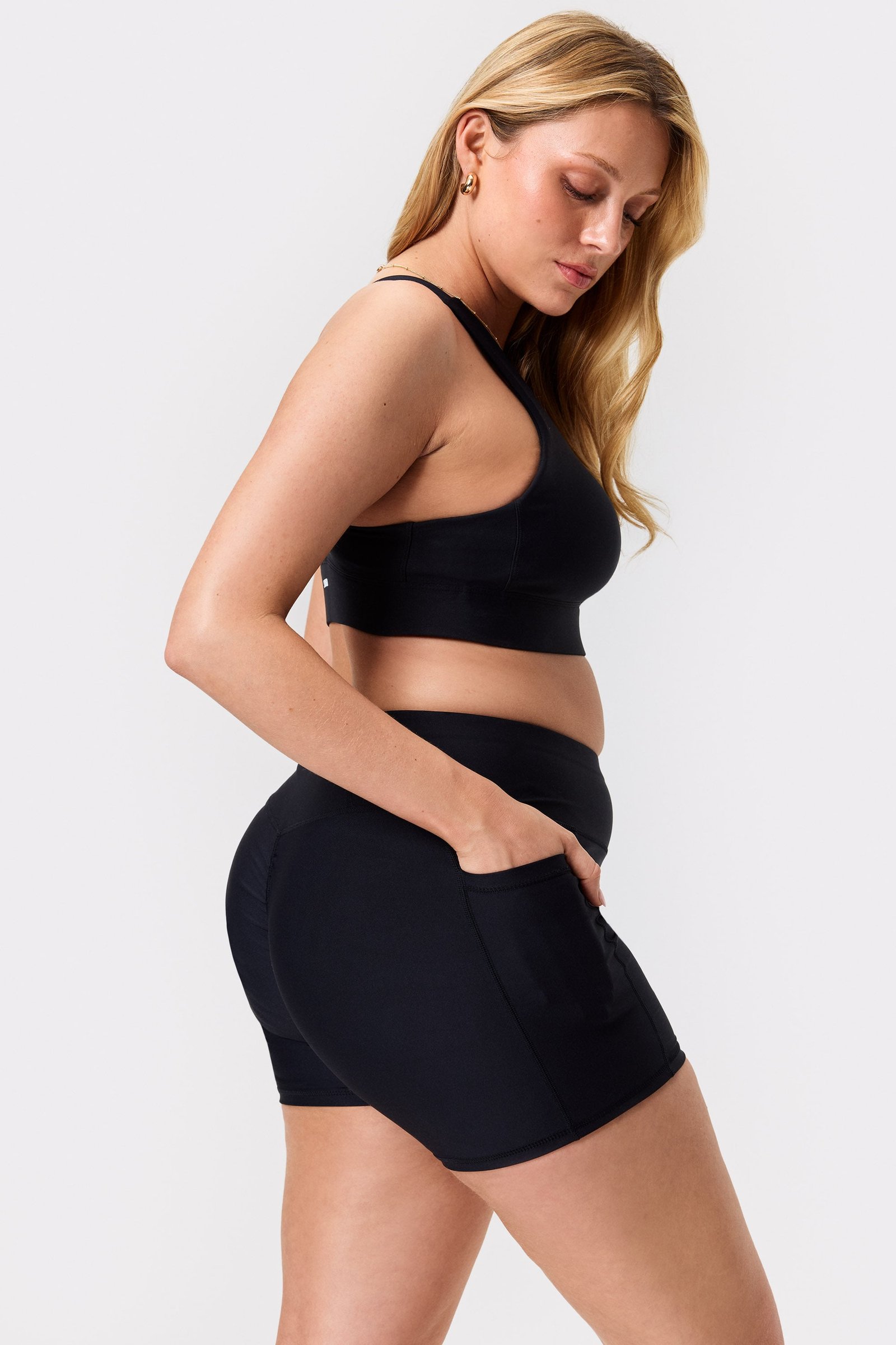Signature Pocket Contouring Shorts