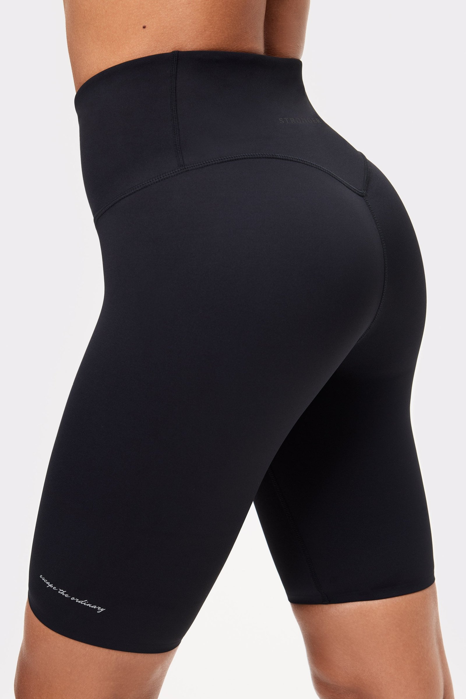 Signature Running Pocket Bike Shorts