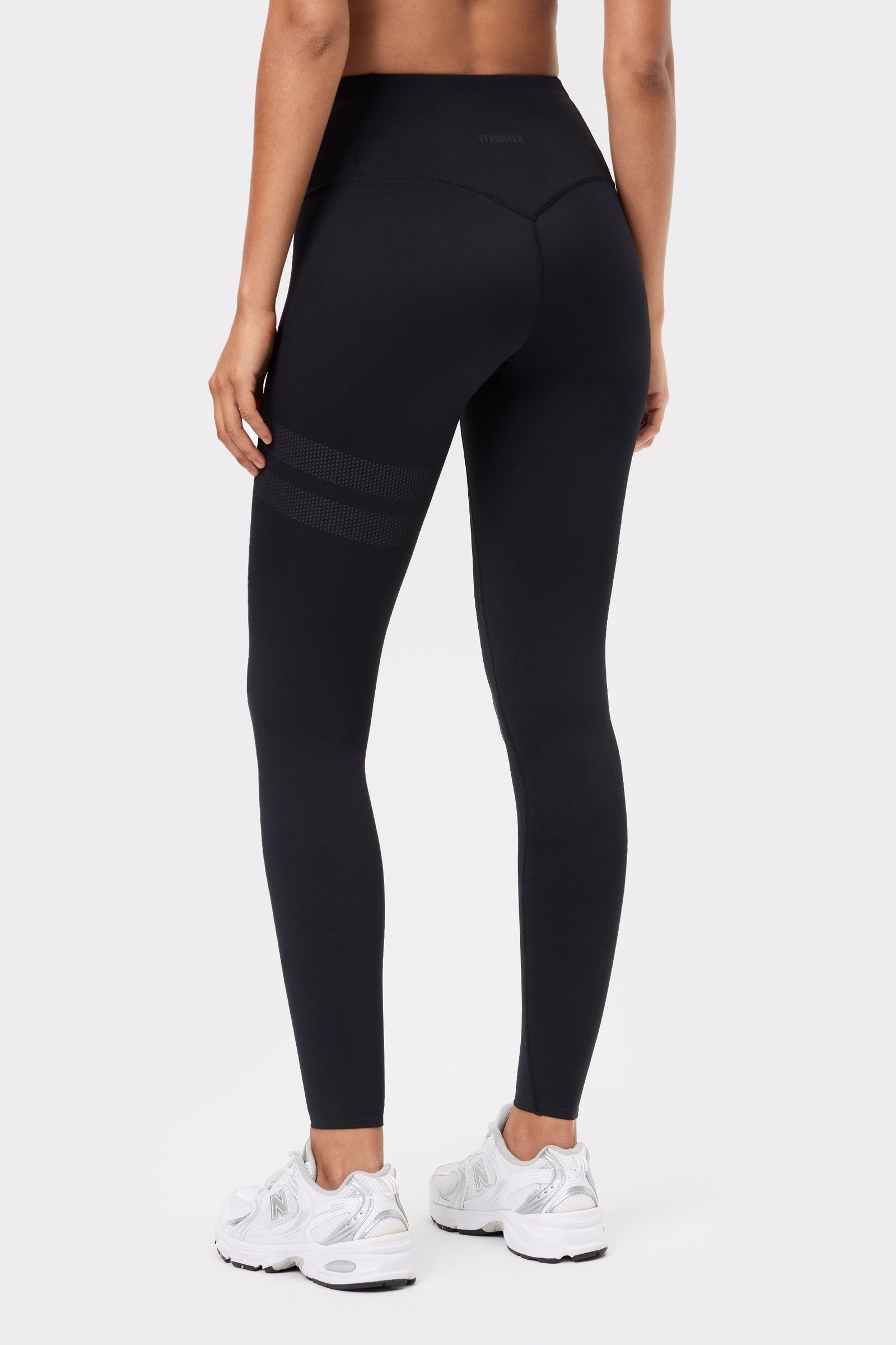 Signature Pocket Leggings