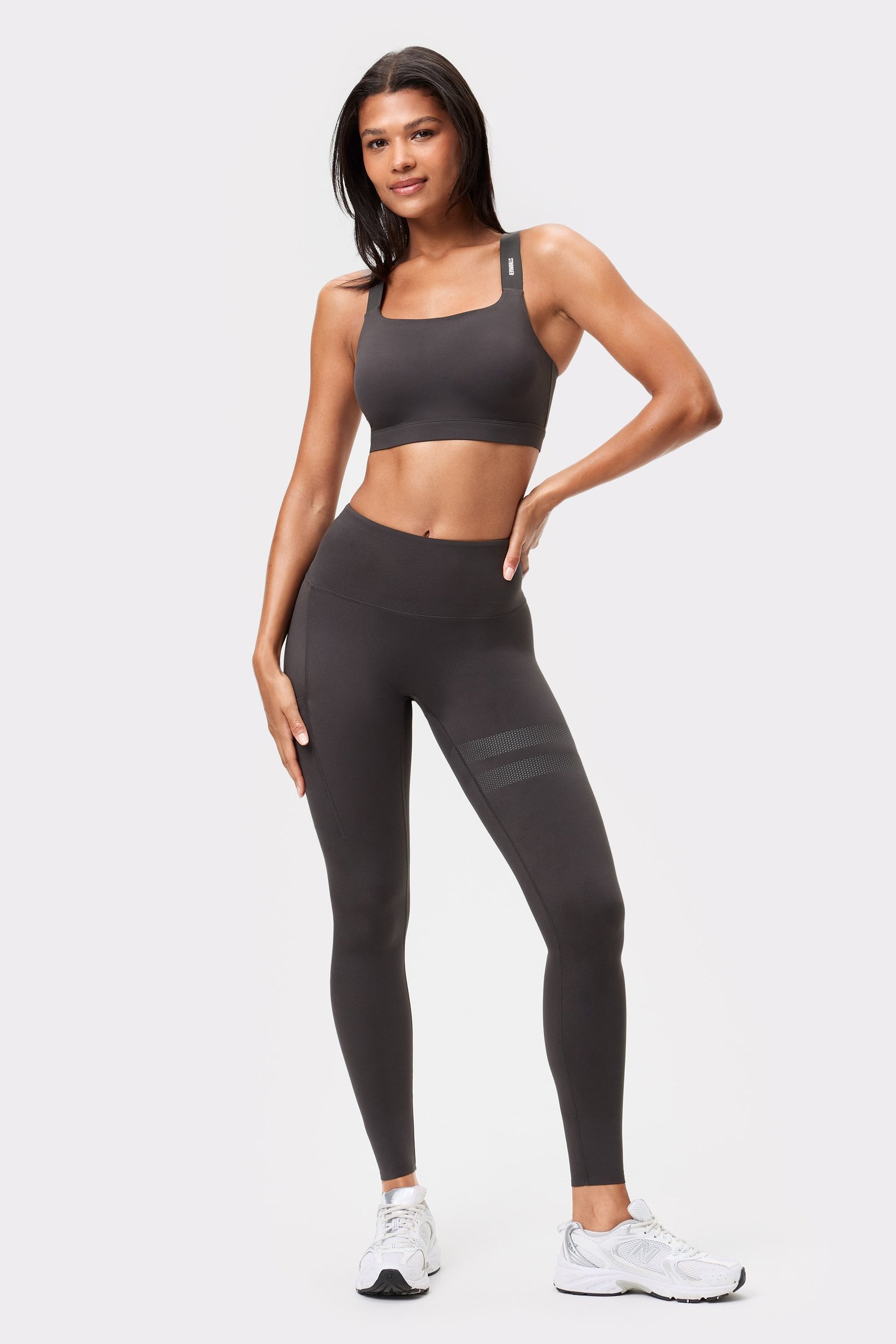 Signature Pocket Leggings