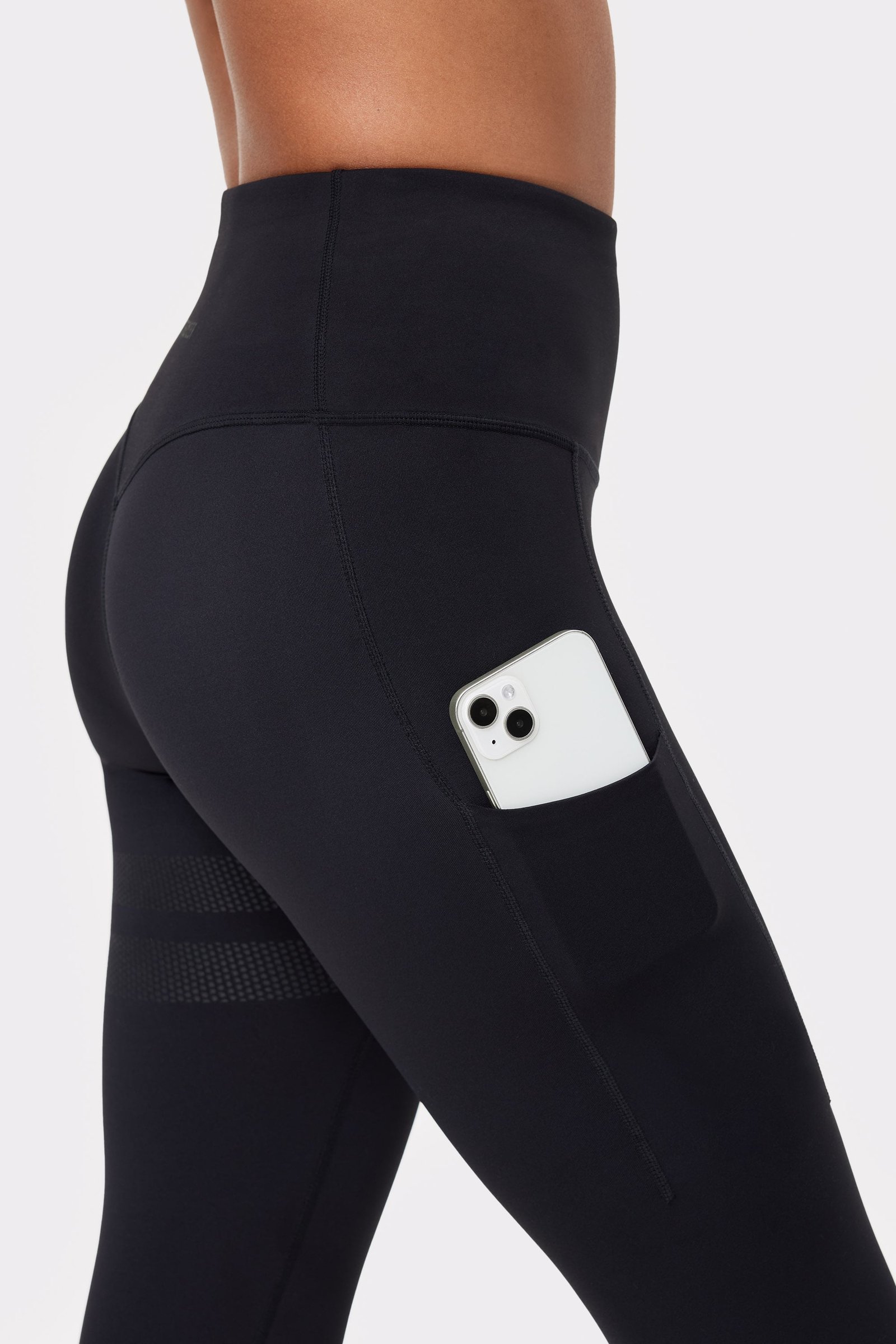 Signature Pocket Leggings