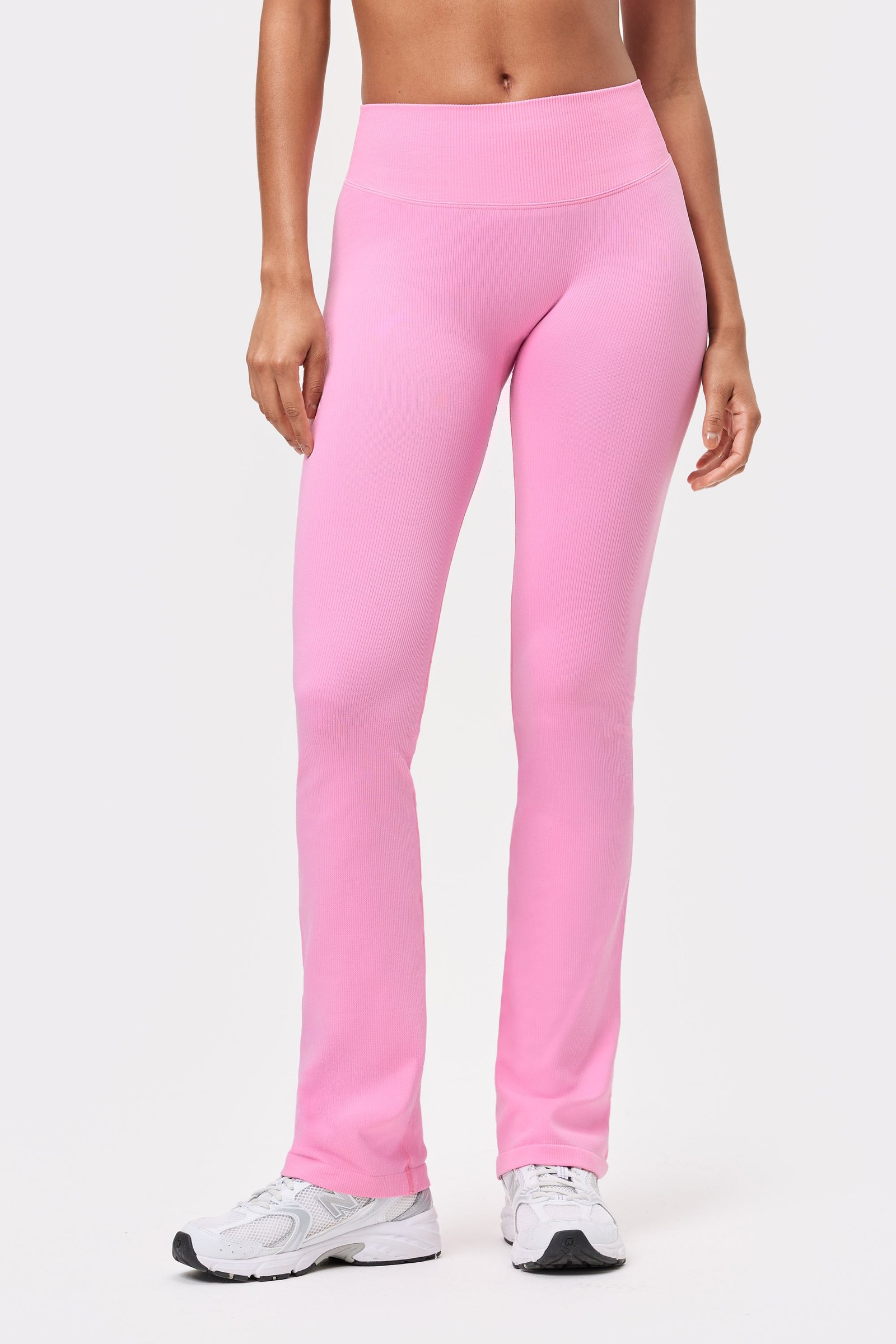 Seamless Contour Ribbed Bootcut Leggings