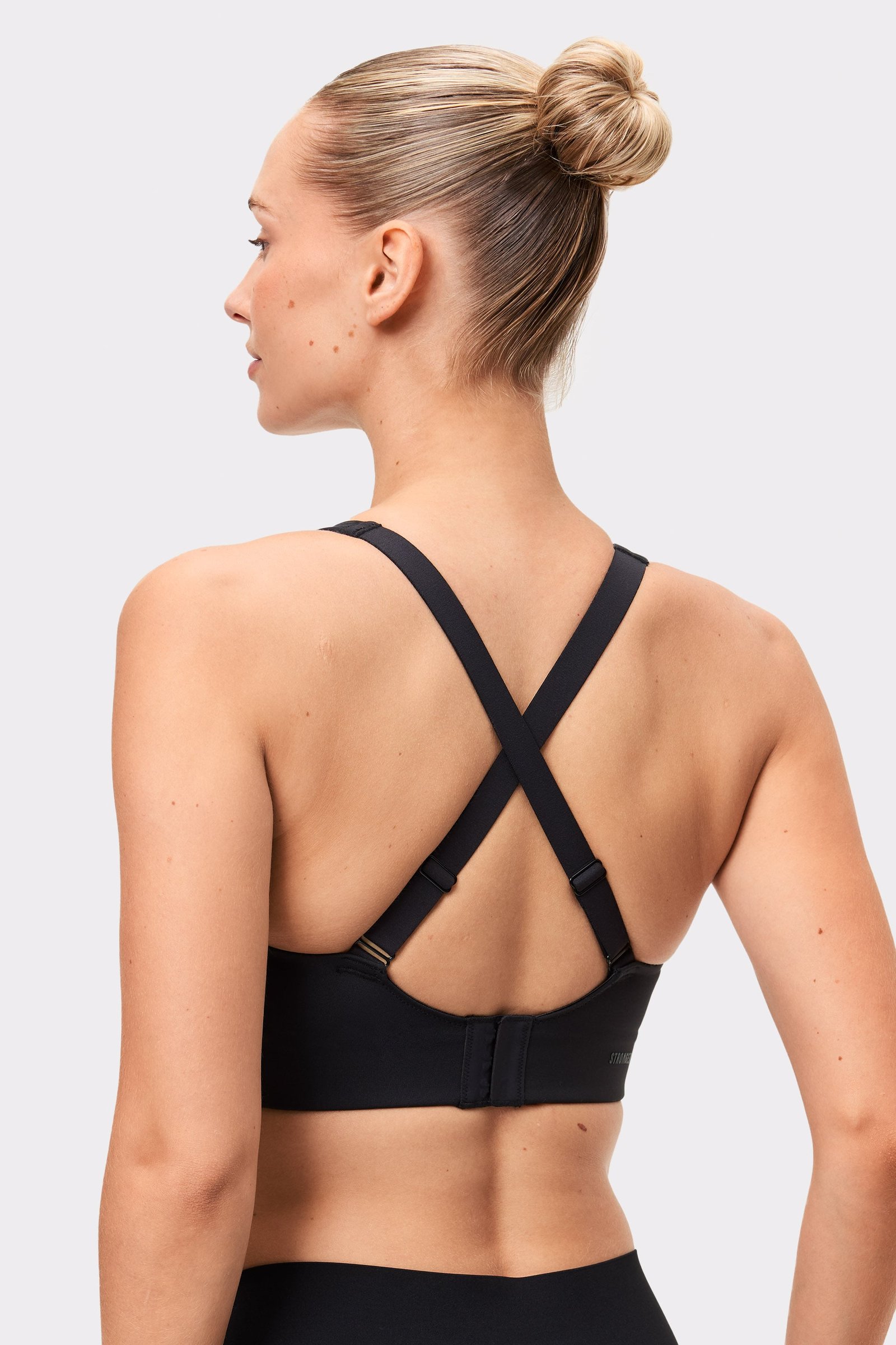 Signature Shape Sports Bra
