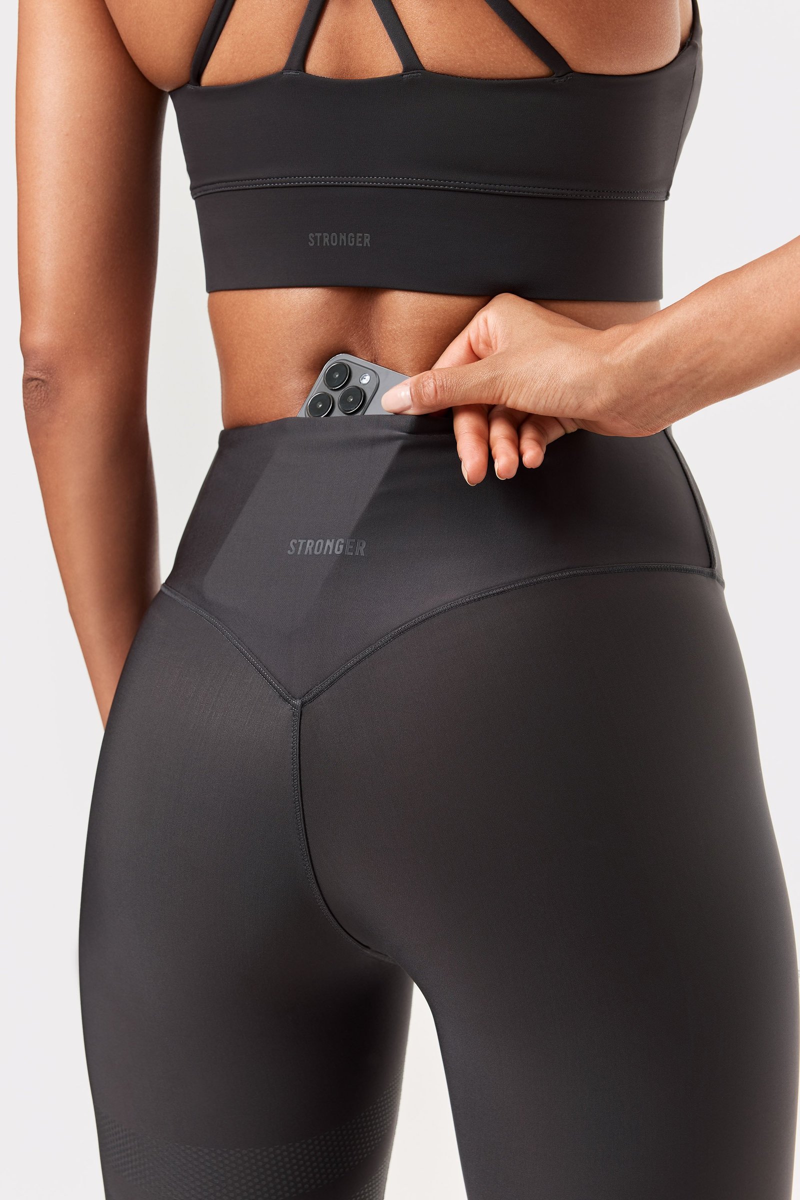 The Signature Gloss Leggings