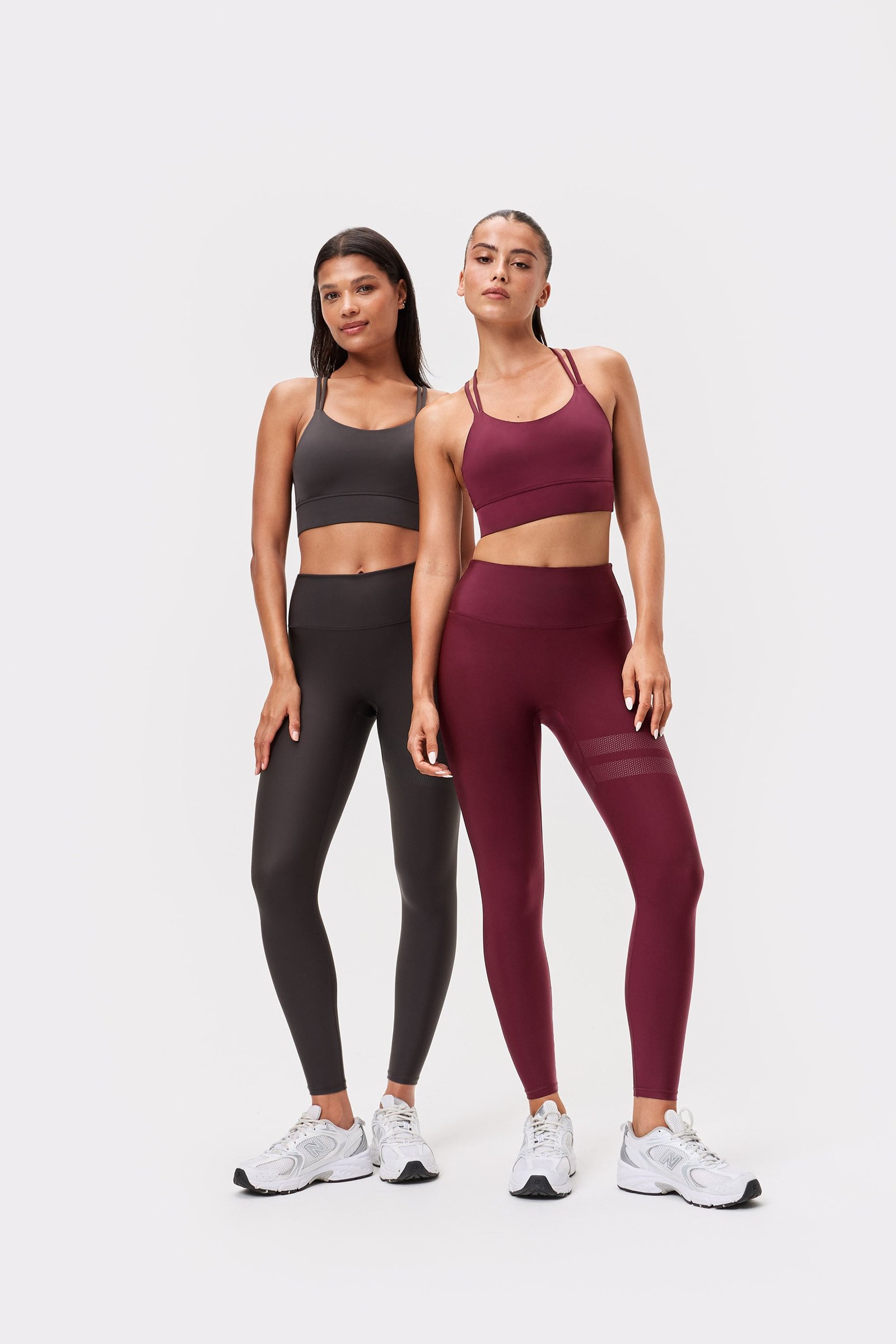 Signature Gloss Sports Bra