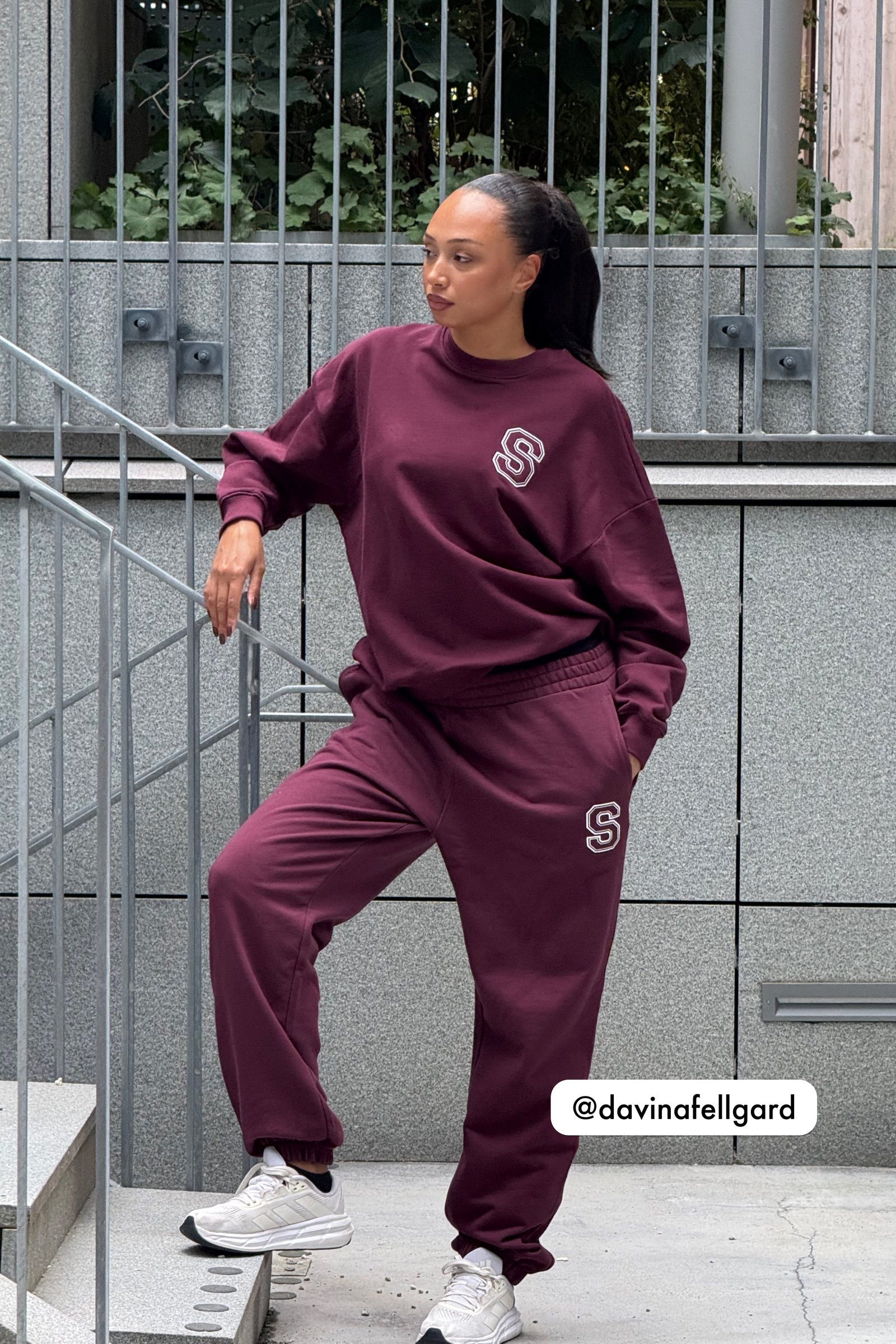 Essential Sweatshirt